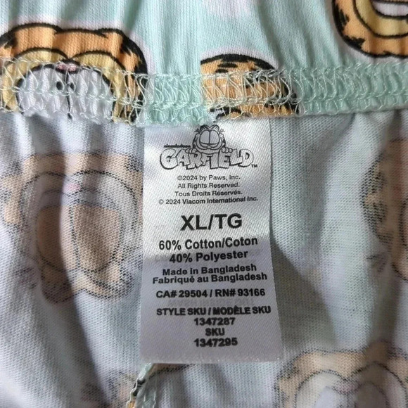 Garfield Pajamas NWOT - Picture 3 of 12
